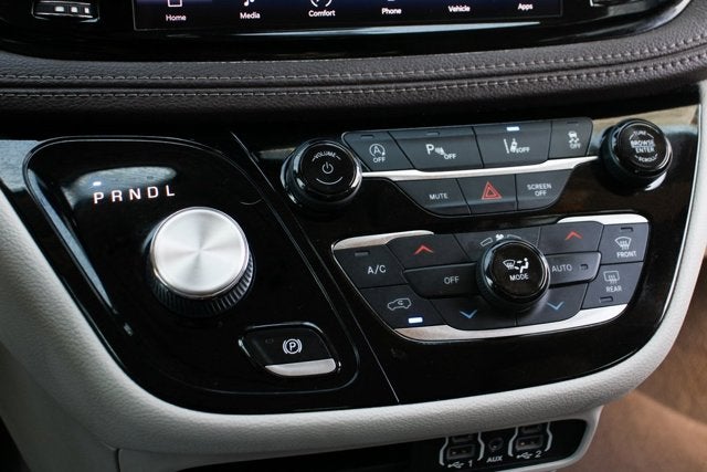 2021 Chrysler Pacifica Touring