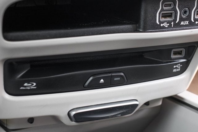 2021 Chrysler Pacifica Touring