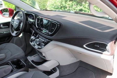 2021 Chrysler Pacifica Touring