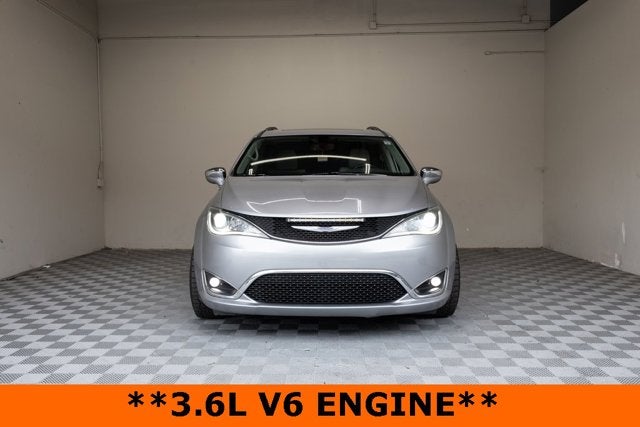 2020 Chrysler Pacifica Limited