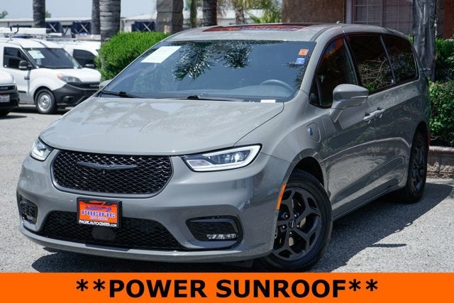 2022 Chrysler Pacifica Hybrid Limited