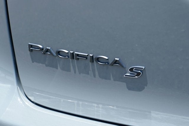 2022 Chrysler Pacifica Hybrid Limited