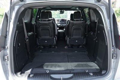 2022 Chrysler Pacifica Hybrid Limited