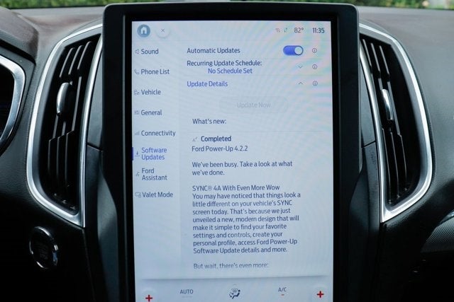 2021 Ford Edge Titanium