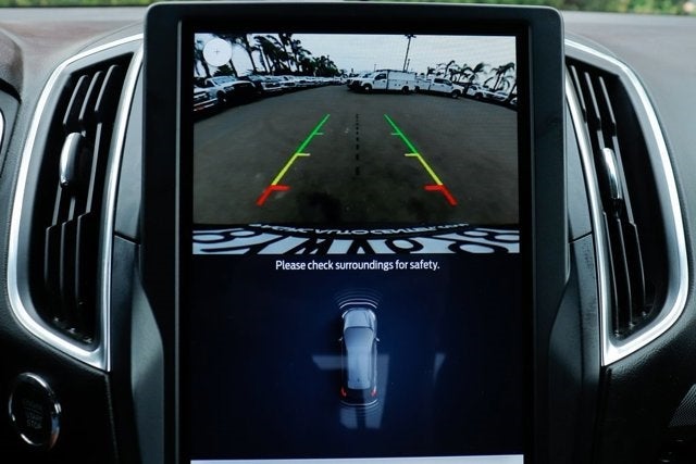 2021 Ford Edge Titanium