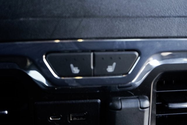 2023 Chevrolet Silverado 3500HD High Country