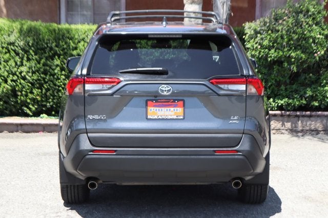 2021 Toyota RAV4 LE