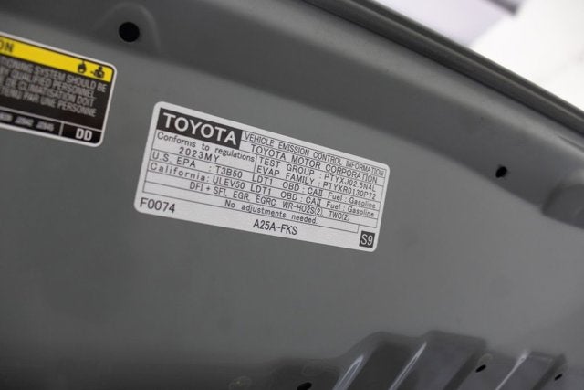 2023 Toyota RAV4 XLE