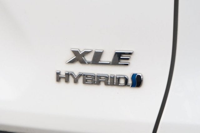 2020 Toyota RAV4 Hybrid XLE