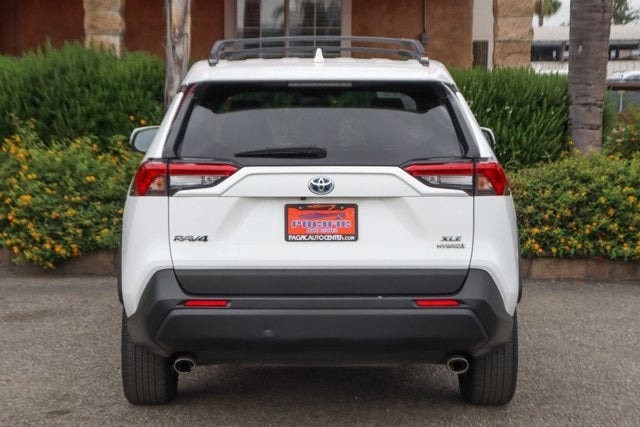 2020 Toyota RAV4 Hybrid XLE