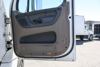 2015 Freightliner Cascadia 125