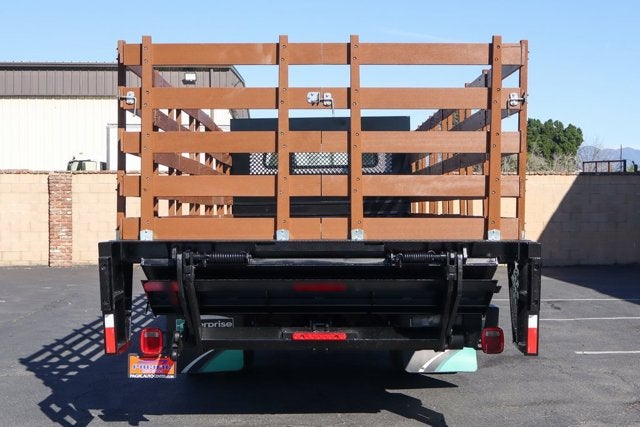 2019 Freightliner M2 106 MD