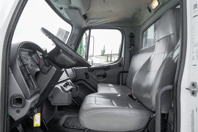 2019 Freightliner M2 106 MD