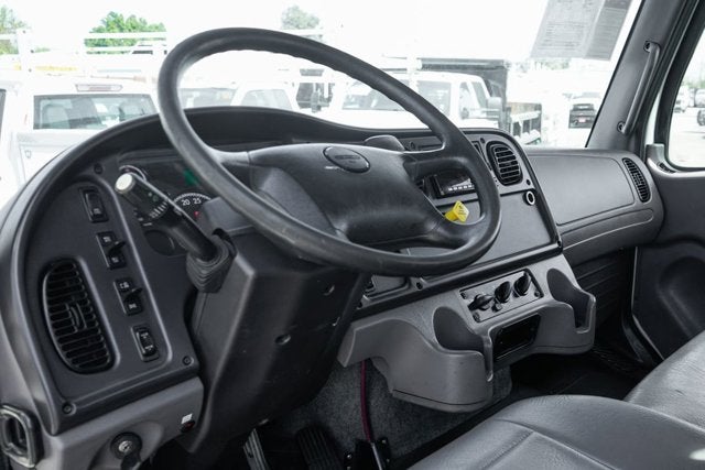 2019 Freightliner M2 106 MD