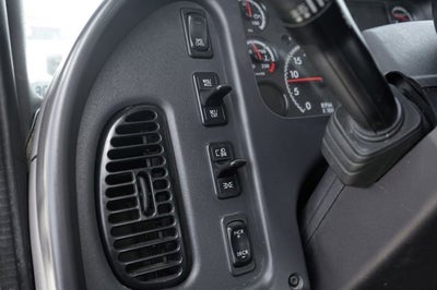 2019 Freightliner M2 106 MD