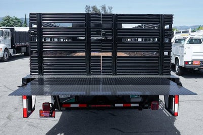 2019 Freightliner M2 106 MD