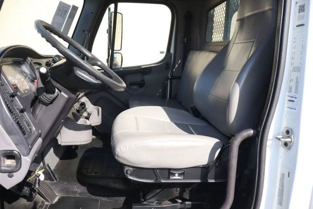 2019 Freightliner M2 106 MD