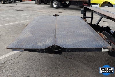 2019 Freightliner M2 106