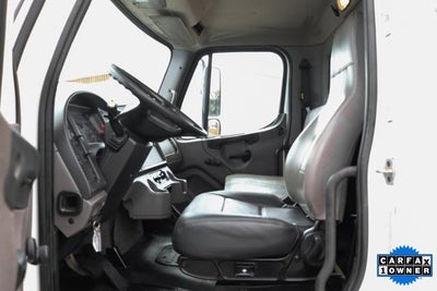 2019 Freightliner M2 106