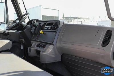 2019 Freightliner M2 106