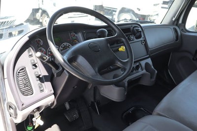 2020 Freightliner M2 106