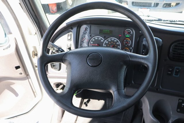 2020 Freightliner M2 106