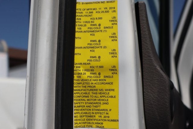 2020 Freightliner M2 106