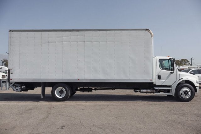 2022 Freightliner M2 106