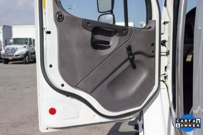 2018 Freightliner M2 106