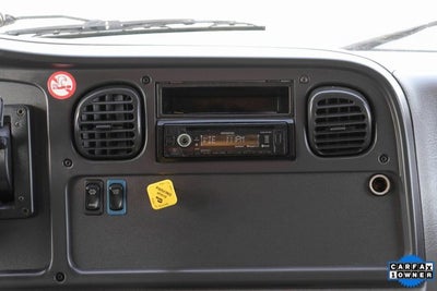 2018 Freightliner M2 106