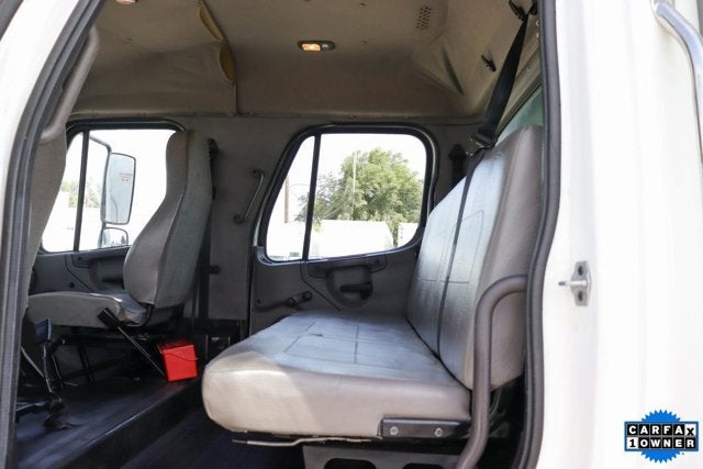 2018 Freightliner M2 106