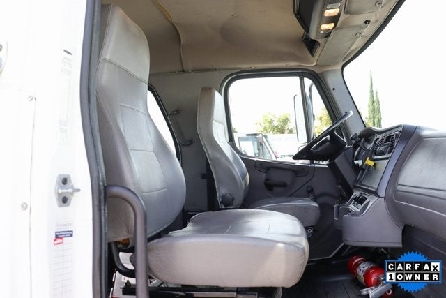 2018 Freightliner M2 106