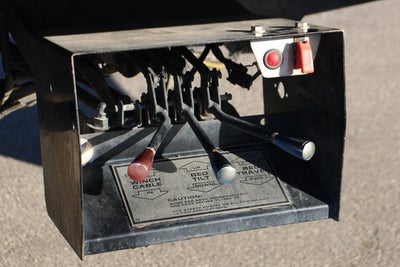 2015 Freightliner M2 106