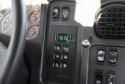 2015 Freightliner M2 106