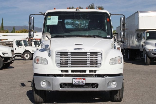 2015 Freightliner M2 106