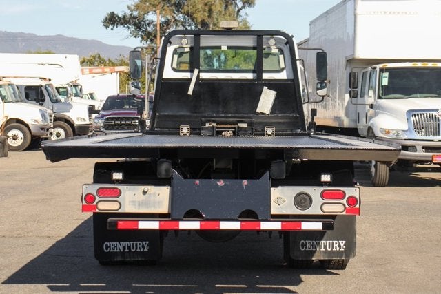 2015 Freightliner M2 106