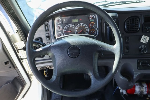 2014 Freightliner M2 106 MD