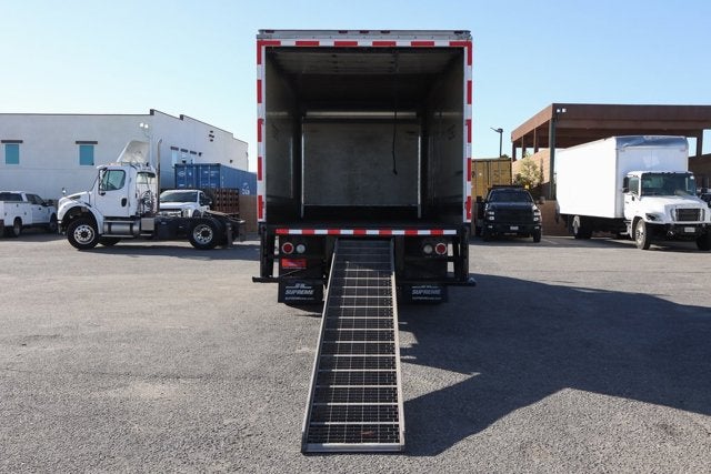 2014 Freightliner M2 106 MD
