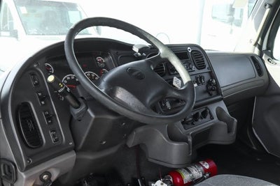 2014 Freightliner M2 106 MD