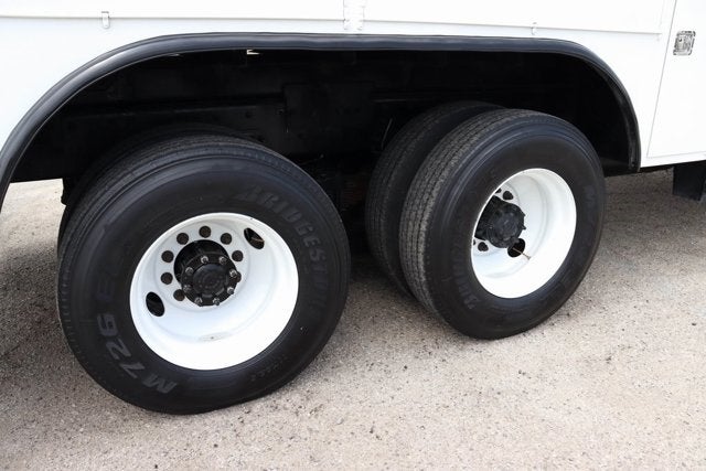 2017 Freightliner M2 106