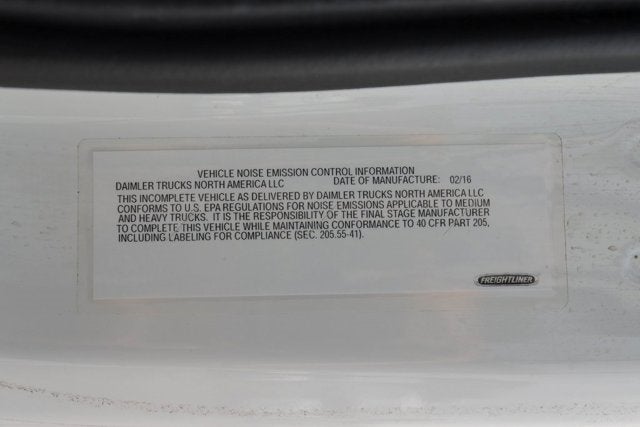 2017 Freightliner M2 106