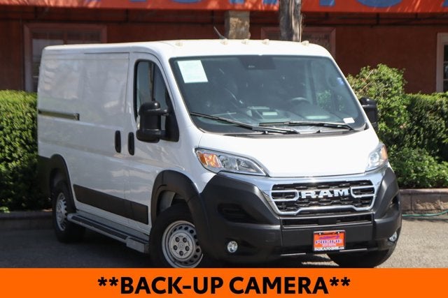 2025 RAM ProMaster 2500 Base
