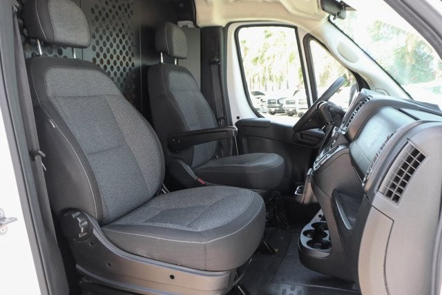 2025 RAM ProMaster 2500 Base
