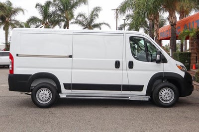 2025 RAM ProMaster 2500 Base