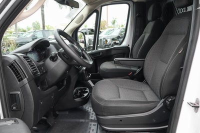 2025 RAM ProMaster 2500 Base