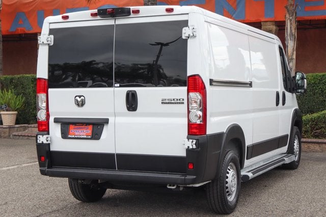 2025 RAM ProMaster 2500 Base