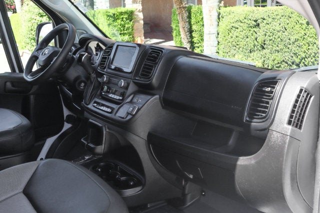 2025 RAM ProMaster 2500 Base