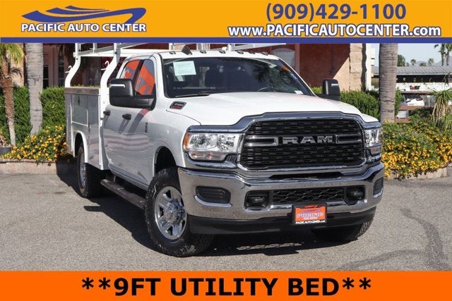 2024 RAM 3500 SLT