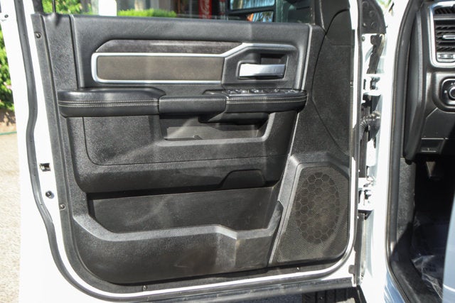 2024 RAM 3500 SLT