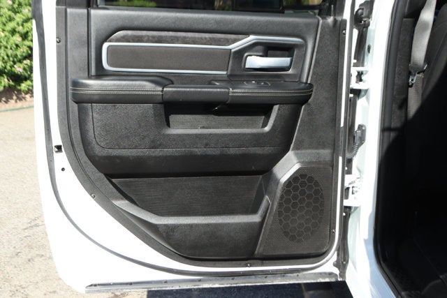 2024 RAM 3500 SLT